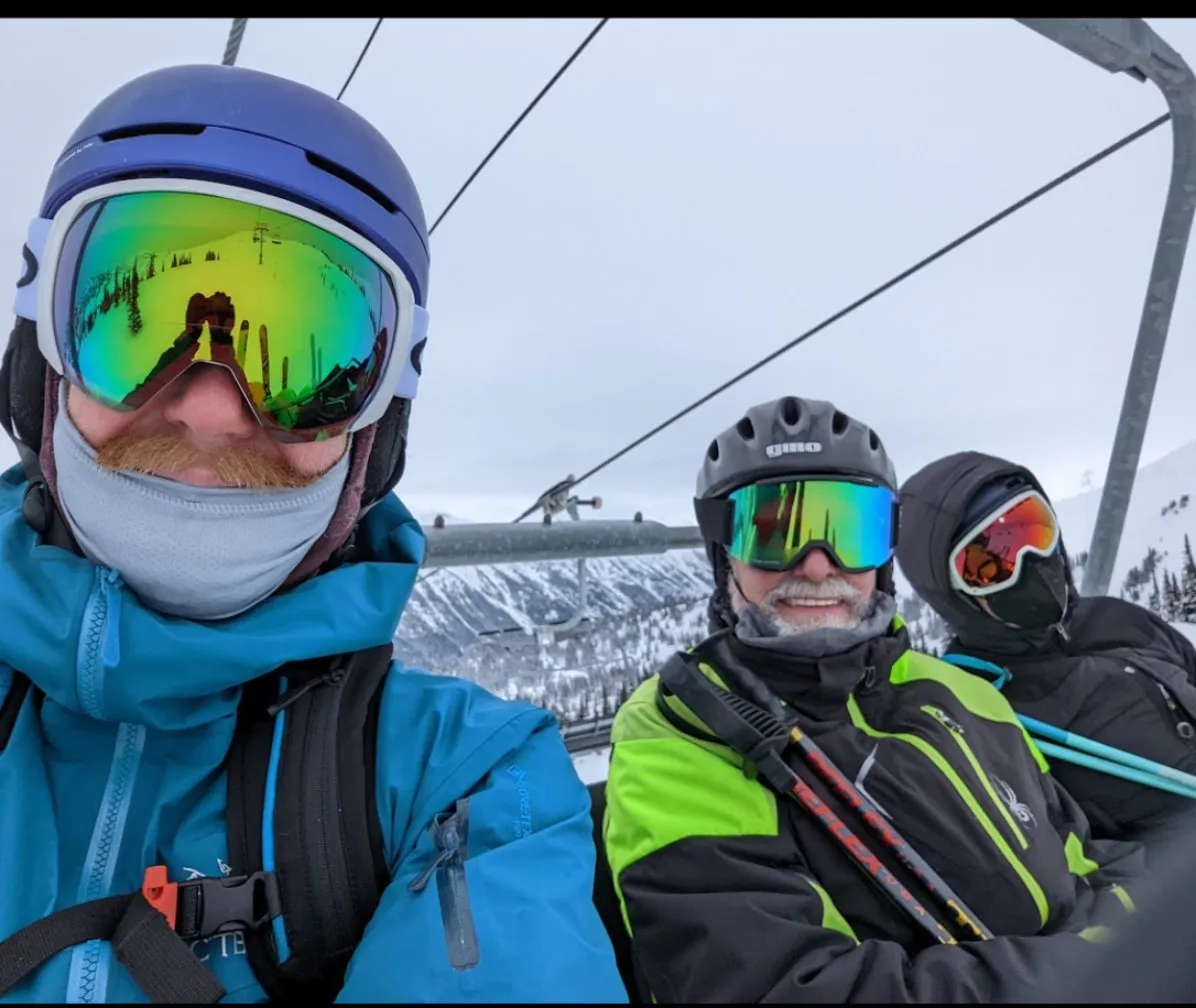Whistler ski day, Feb 2022: whole family skiing together again